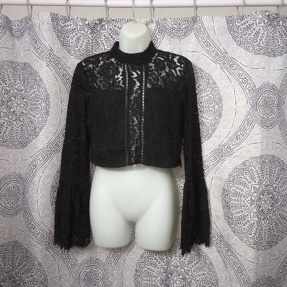DO + BE Lace Gothic Crop Top with Bell Sleeves Size Large
